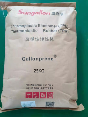 Injection Molding Grade SEBS/Mineral Oil Granules TPE For Making Transparent Toy Figurines
