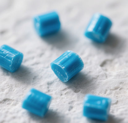 Hạt tạo màu TPE Thermoplastic Elastomer cho đồ chơi nhai & kêu chít chít bằng nhựa PET, hạt ép phun