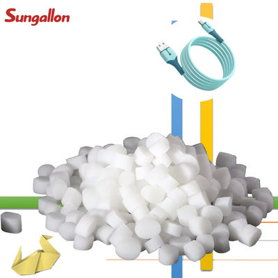 Hạt TPE chống cháy cho bộ sạc điện thoại thông minh, cáp âm thanh & dây điện công nghiệp Vật liệu vỏ cáp bền