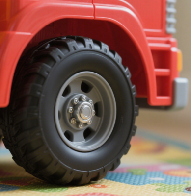 Hyper-Elastic TPE/TPR Polymer Pellets: Premium Raw Stock for Toy Tires & Manufacturing