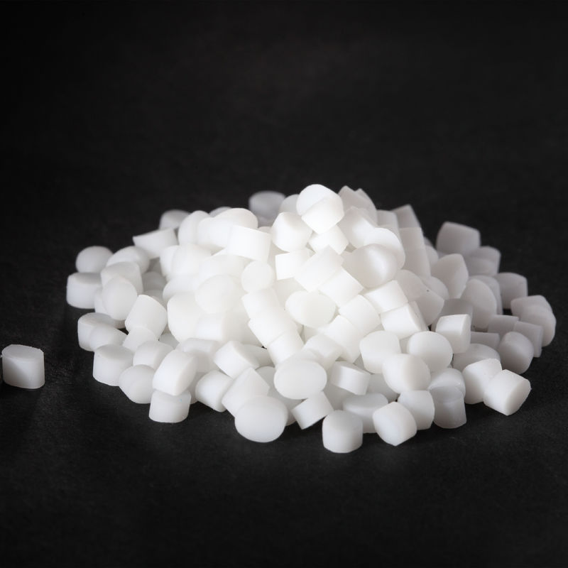 Injection Molding Grade SEBS/Mineral Oil Granules TPE For Making Transparent Toy Figurines