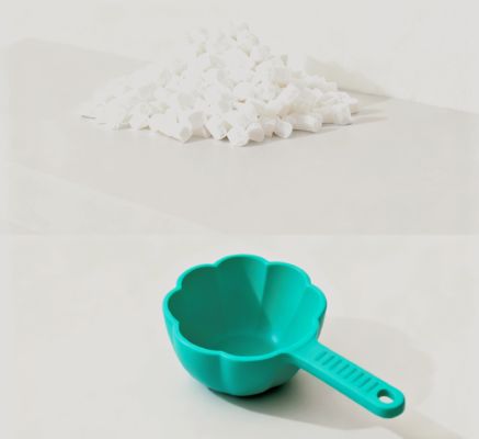 Soft-Grip Wear-Resistant Easy-Molding for Household Kitchen Water Scoop Production TPE Granule